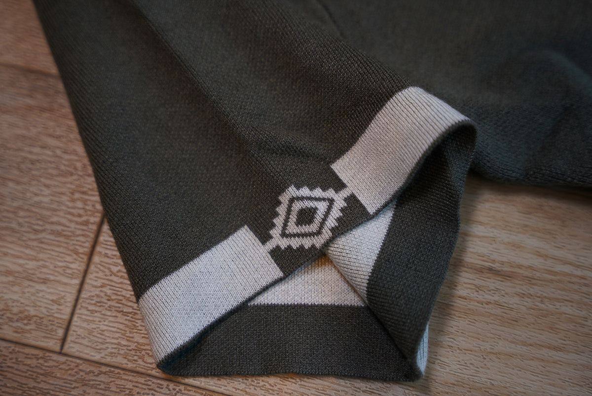 MENSA TWO-TONE KNIT POLO